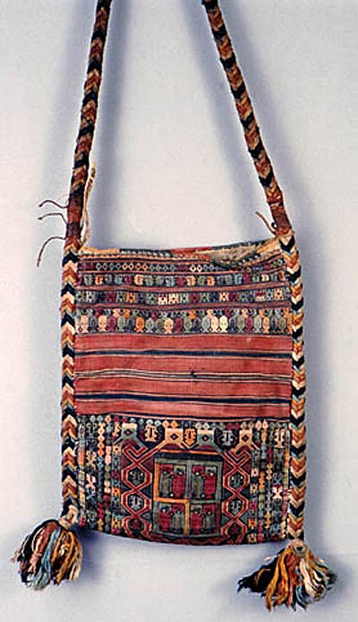 Jpeg 58K The bag is from the Northeast India collection of the Museum fuer Voelkerkunde, (Ethnological Museum), Berlin and was collected in the 1870s by Adolf Bastian, the first director of the Museum. Peter van Ham who was fortunate to see the piece whilst photographing the collection for an exhibition