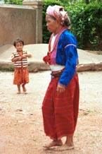 83K Jpeg A Silver Palaung woman in traditional dress in Pein Ne Bin village, near Kalaw, southwestern Shan State. This photograph shows a good example of the traditional costume