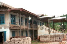 to 79K Jpeg The Buddhist temple in the centre of Pein Ne Bin village near Kalaw, northwestern Shan State. 