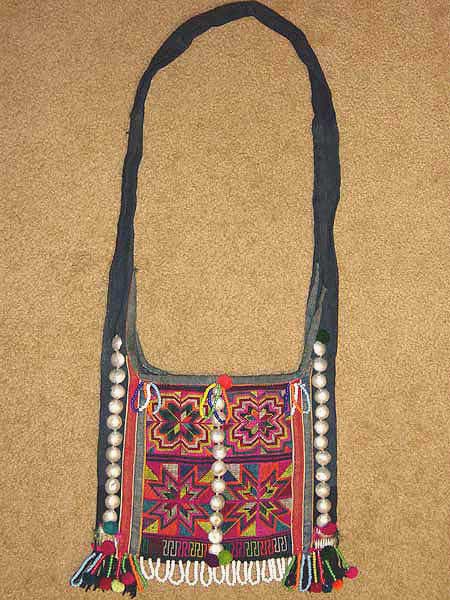 43K Jpeg  Hani embroidered and trimmed bag, Menghai county, Yunnan province, southwest China