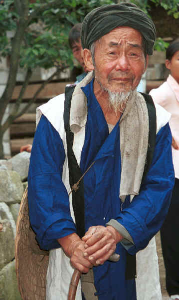 Old man who welcomed us into the White Miao Ma Wo village, Zhe Lang township, Longlin county, Guangxi province 0010j19.jpg