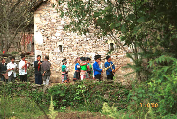 The welcoming party coming out of the village to greet us - Sha Jiao village, Wan Teng township, Xingyi metropolitan area, Guizhou province 0010l15.jpg