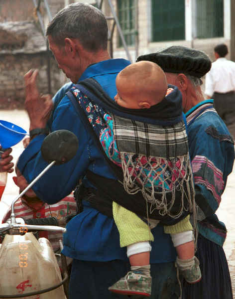 Bouyei buying liquid fuel - Shitou village, Huanggousu township, Zhen Nin county, Guizhou province 0010u16.jpg