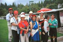 Jpeg 38K The Sani traders against whom we enjoyed pitting out wits - Stone Forest, Shilin, Stone Forest county, Yunnan province 0010b10.jpg