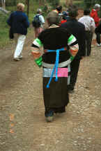 Jpeg 23K Leading the way to their Side Comb Miao home - Xian Ma village, Hou Chang township, Puding county, Guizhou province 0010y21.jpg