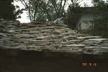 Jpeg 24K Slate roof near Xian Ma village, Hou Chang township, Puding county, Guizhou province 0010z07.jpg