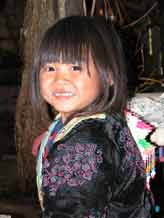 to Jpeg 57K Young White Hmong girl in Ban Pha-nok-kok village  3442